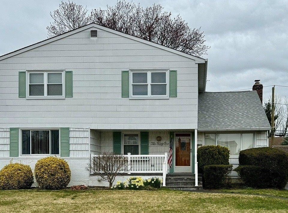 1st image of 1051 Douglas Avenue