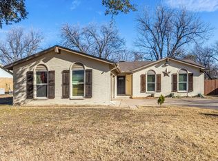 4517 Coffee Rd, Haltom City, TX 76117