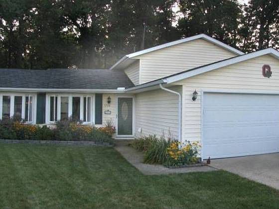 1st image of 3728 Oxford Dr