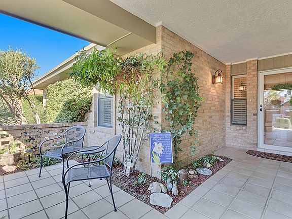 2nd image of 760 Brisa Del Mar Dr