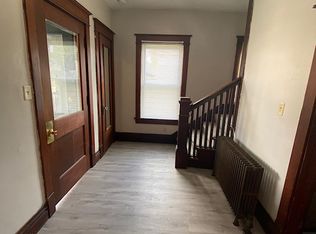 408 N Dubuque St, Iowa City, IA 52245