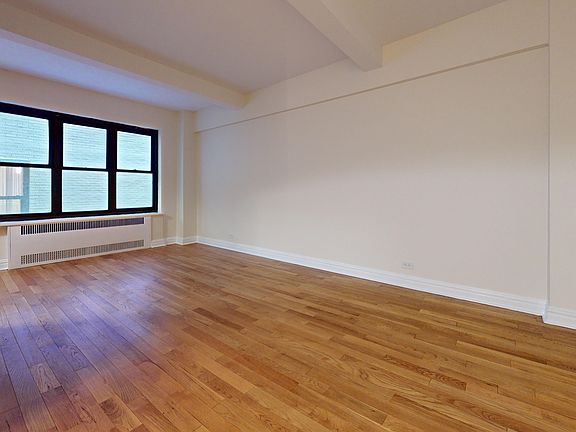 3rd image of 141 E 56th St APT 3J