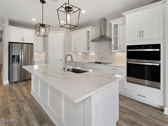 2nd image of 335 Birkdale Dr