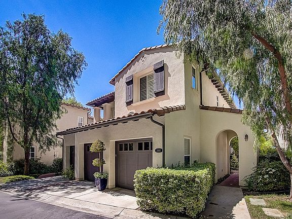 2nd image of 24911 Knollwood Ln
