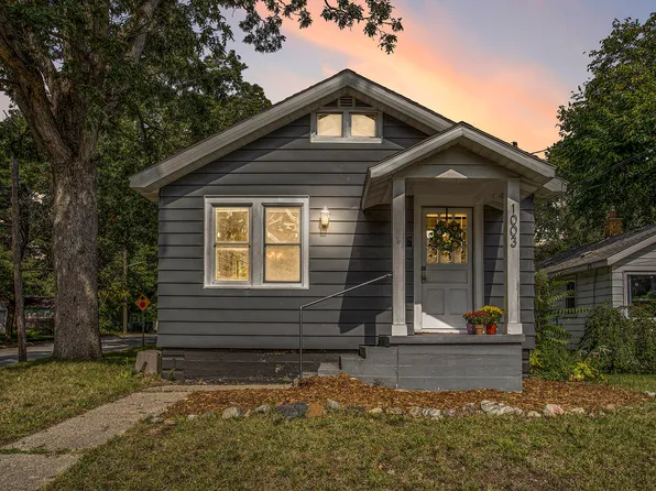 1003 Merrifield St SE, Grand Rapids, MI 49507