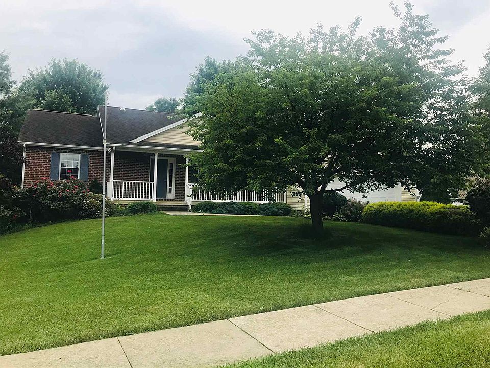 1st image of 350 Copper Dr