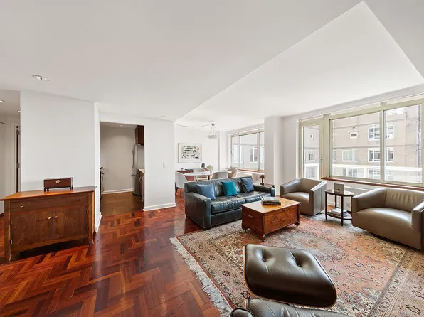 2373 Broadway APT 2028, New York, NY 10024