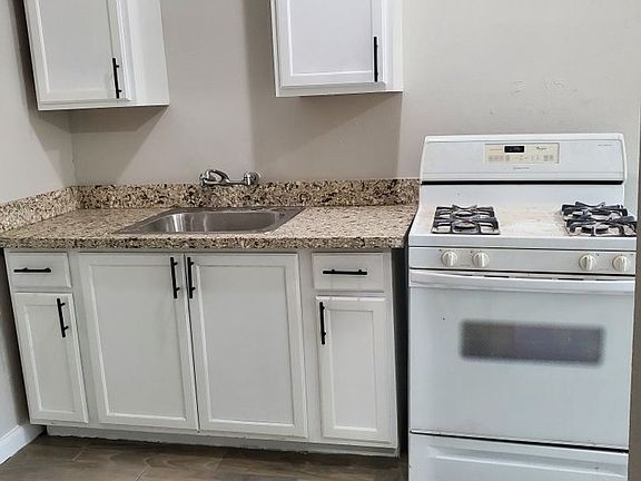 2nd image of 901 N Arrowhead Ave #210
