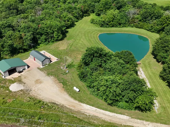 13995 Brimstone Rd, New Cambria, MO 63558