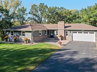 4305 Dunrovin Ln, Eagan, MN 55123