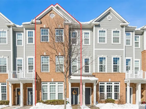 75 Wesmont Dr #1812, Wood Ridge, NJ 07075