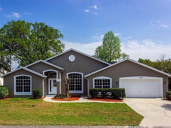 4th image of 5138 W Pitch Pine Ct