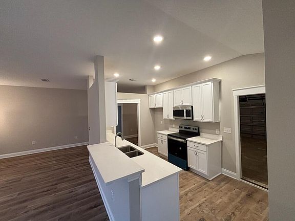 4th image of 9234 E River Dr