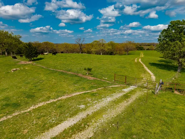 382 Lorg Ln, Sparta, MO 65753