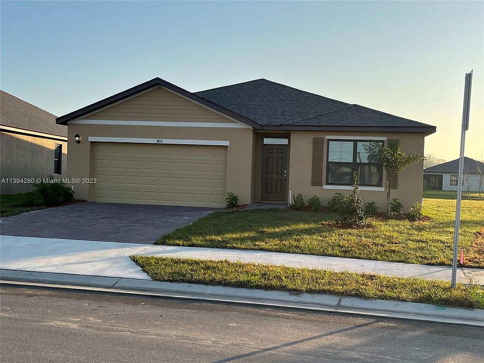 1st image of 3813 Coachman Ln