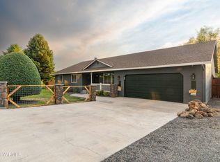 204 N 57th St, Yakima, WA