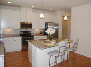 1322 Lander Ln, Lafayette, CO 80026
