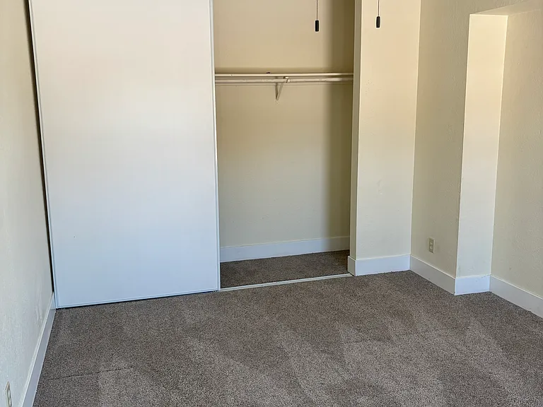 Leafwood Cir — Photo 16