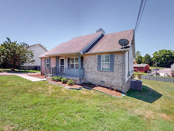 5th image of 3332 Valley Creek Ln