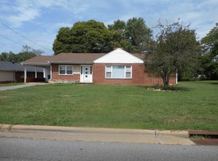 79 Sparta Rd, N Wilkesboro, NC 28659