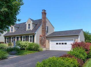 37 Theodore Dr, Leominster, MA 01453