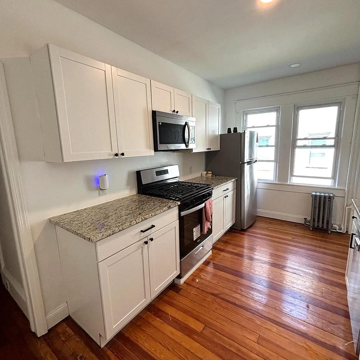 1 bed, 3864 sqft, $1,800 — Photo 4