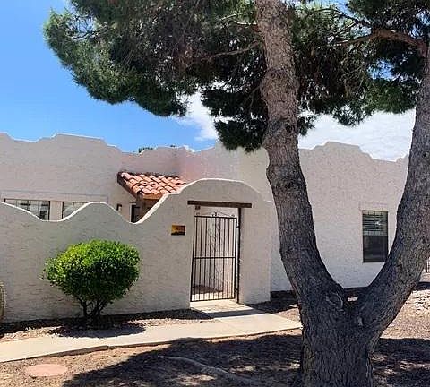 2nd image of 453 Salopek Blvd