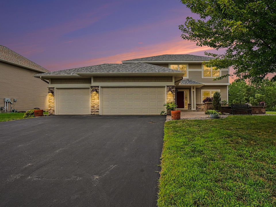 1st image of 26814 Meadow Ridge Dr