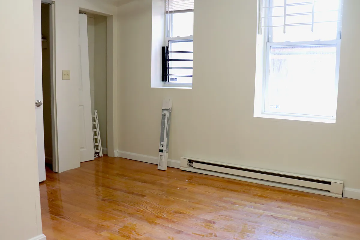 Building Photo - 165 Hemenway St #B2