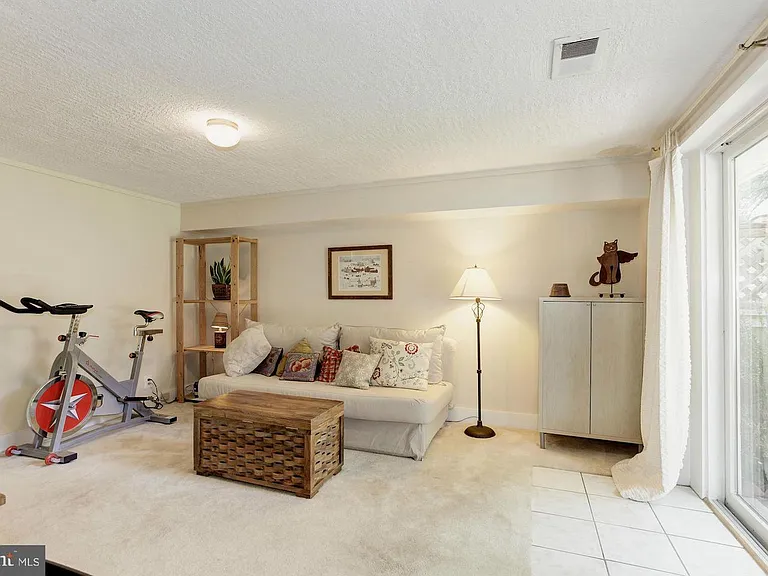 5320 Pooks Hill Rd — Photo 23