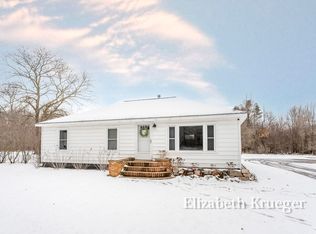 8416 Bowens Mill Rd, Middleville, MI 49333