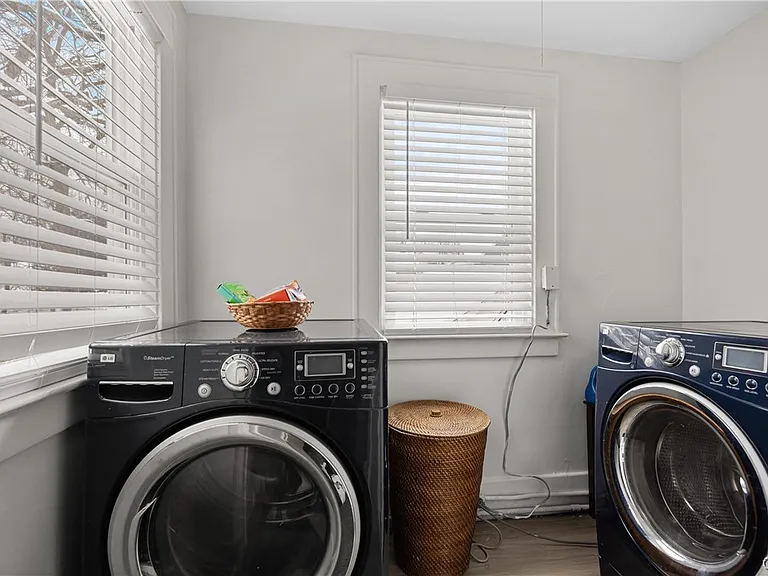 327 Grant Blvd #29 — Photo 20