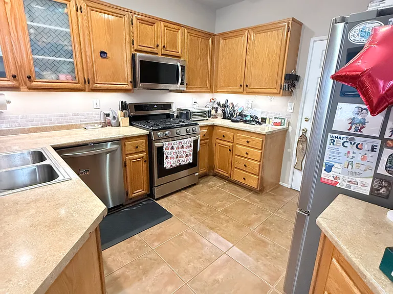 1047 Laguna Seca Loop — Photo 10