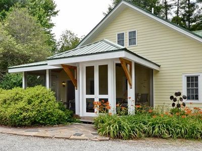 105 Hood Hts, Hendersonville, NC, 28739