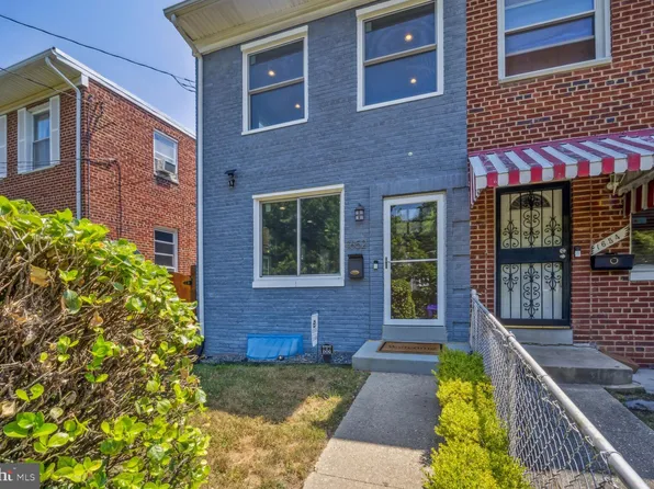 1652 Fort Dupont St SE, Washington, DC 20020