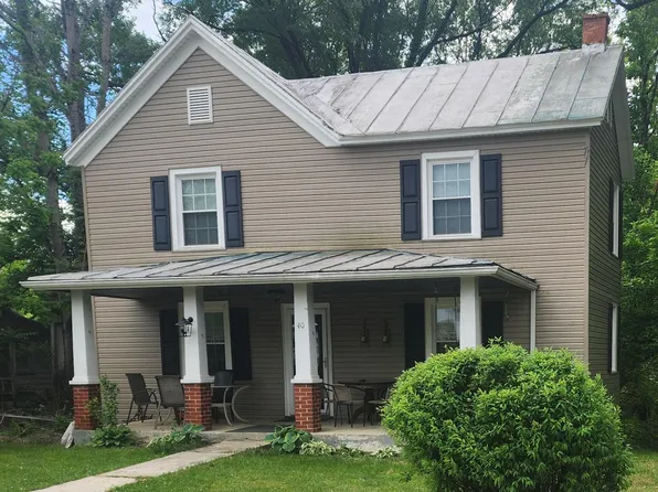40 River Rd, Buchanan, VA 24066