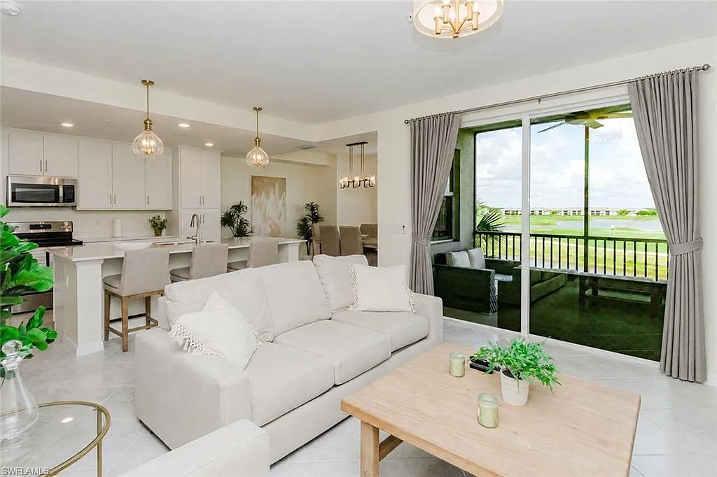 5835 Double Eagle Circle # 4727 - The National - Prada — Photo 3