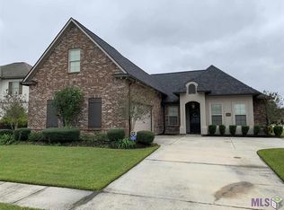 15661 Mistybrook Dr, Baton Rouge, LA 70816