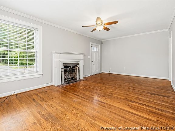 5th image of 112 Ellington St