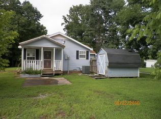 996 Overhead Bridge Rd, Hampshire, TN 38461