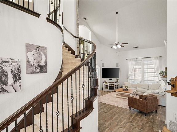 5th image of 9805 Nolina Rd