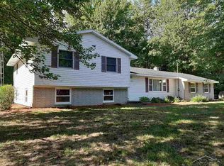 11855 W Burt Rd, Chesaning, MI 48616