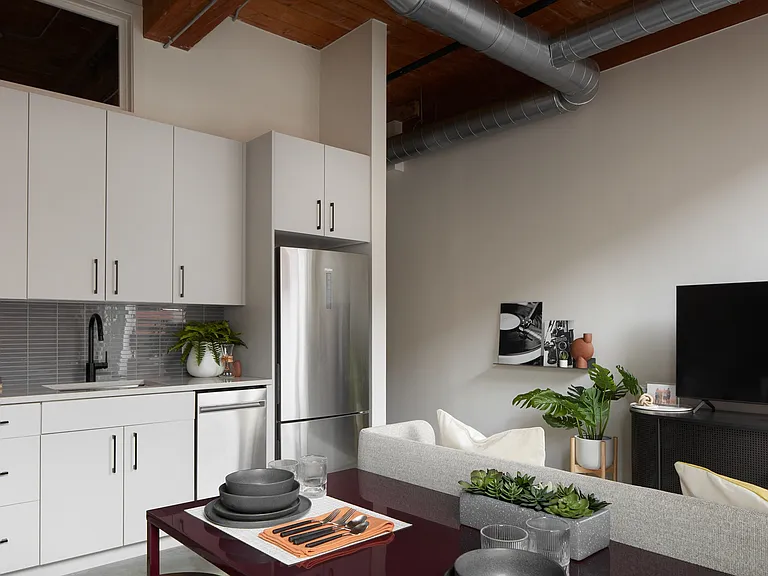 Grayson Lofts — Photo 10