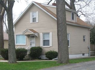 22 N Wabash Ave, Glenwood, IL 60425