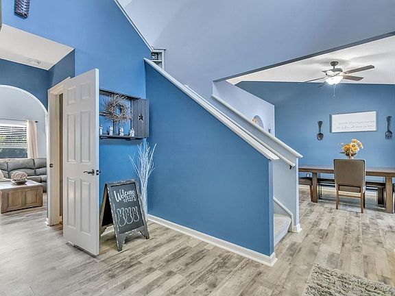 3rd image of 500 Princeton Dr