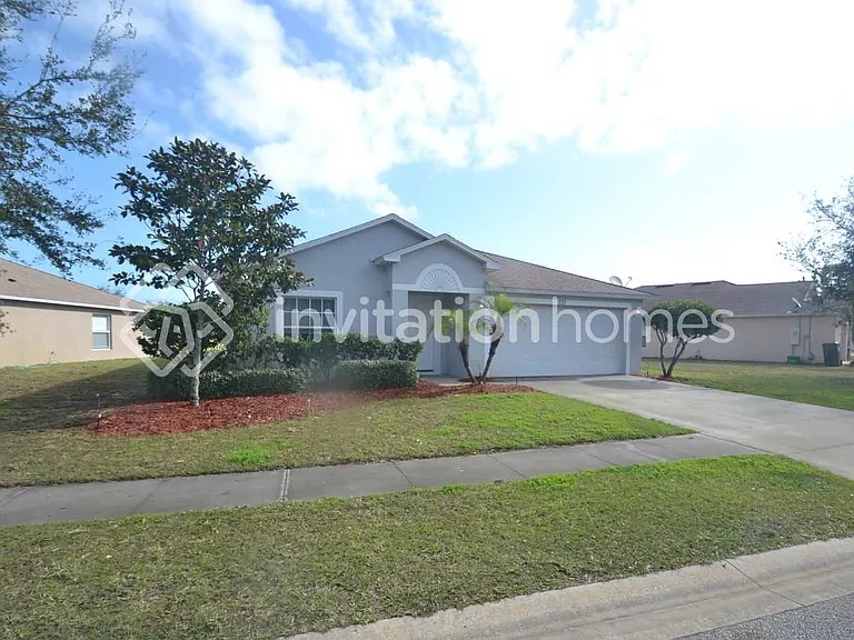 270 Dahoon Holly Dr — Photo 1