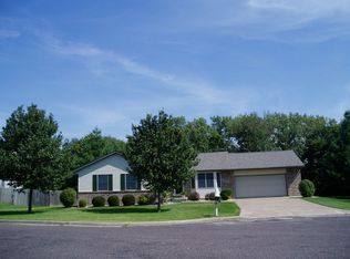 607 Myers Ct, Mackinaw, IL