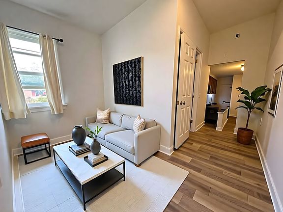 2nd image of 134 Juniata St #3