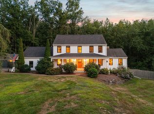 17 Moulton Avenue, Greenland, NH 03840