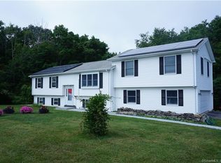 207 Hartford Rd, Salem, CT 06420